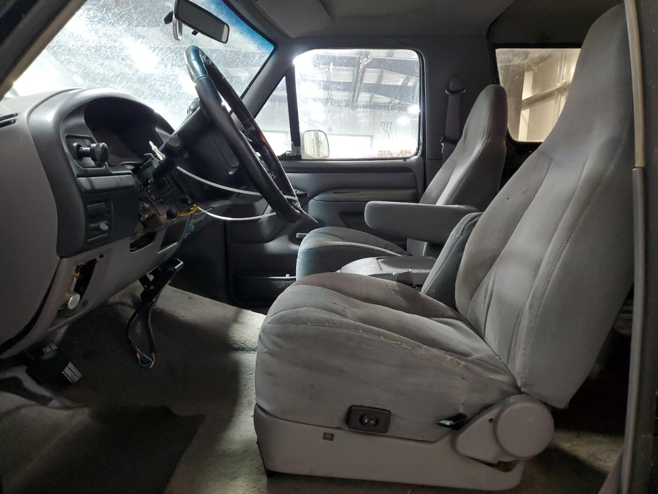 1996 Ford Bronco U100 VIN: 1FMEU15N5TLB27829 Lot: 58618705