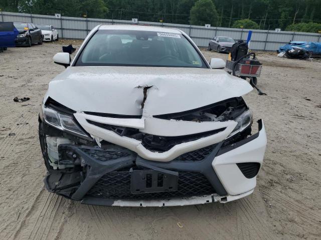  TOYOTA CAMRY 2018 White
