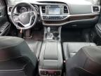 Assonet, MA에서 판매 중인 2016 Toyota Highlander Limited - Side