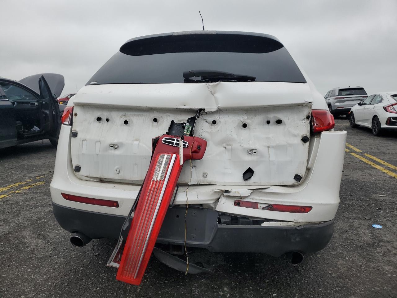 2010 Lincoln Mkt VIN: 2LMHJ5AT9ABJ14987 Lot: 58553075
