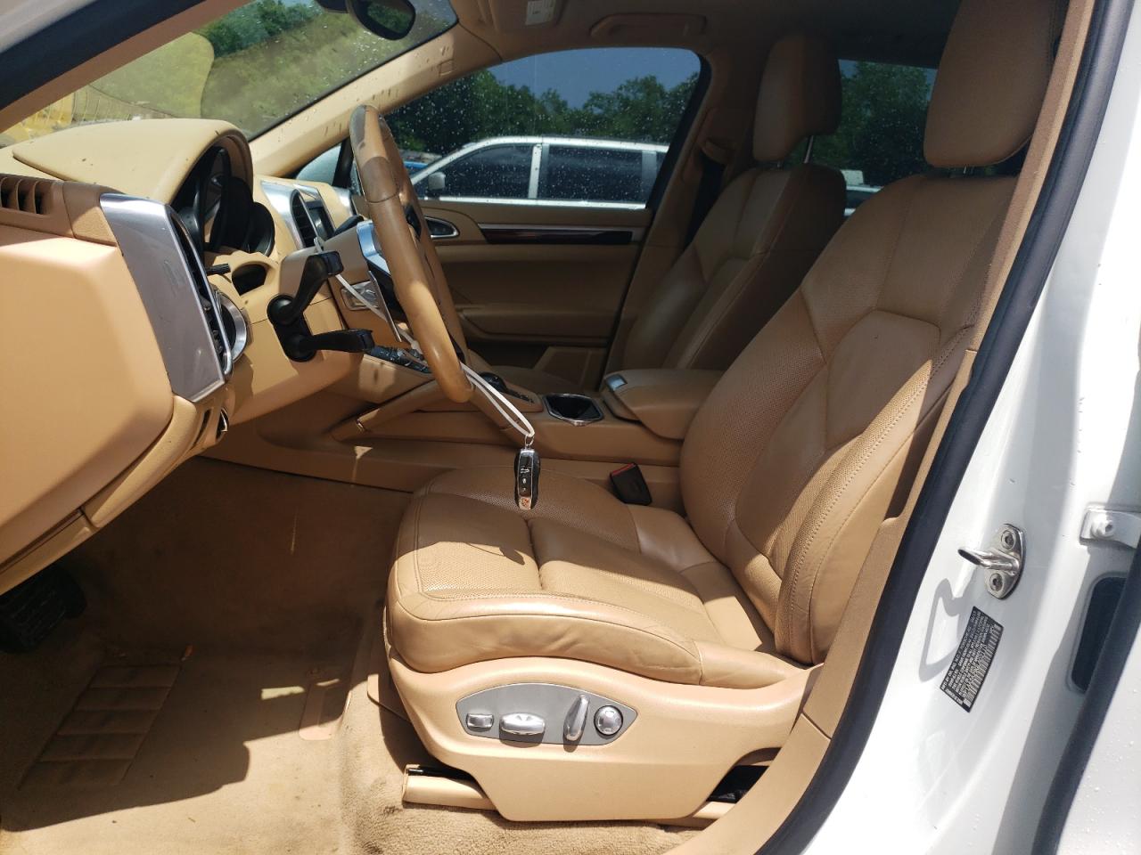 2016 Porsche Cayenne VIN: WP1AA2A29GLA02110 Lot: 56435035
