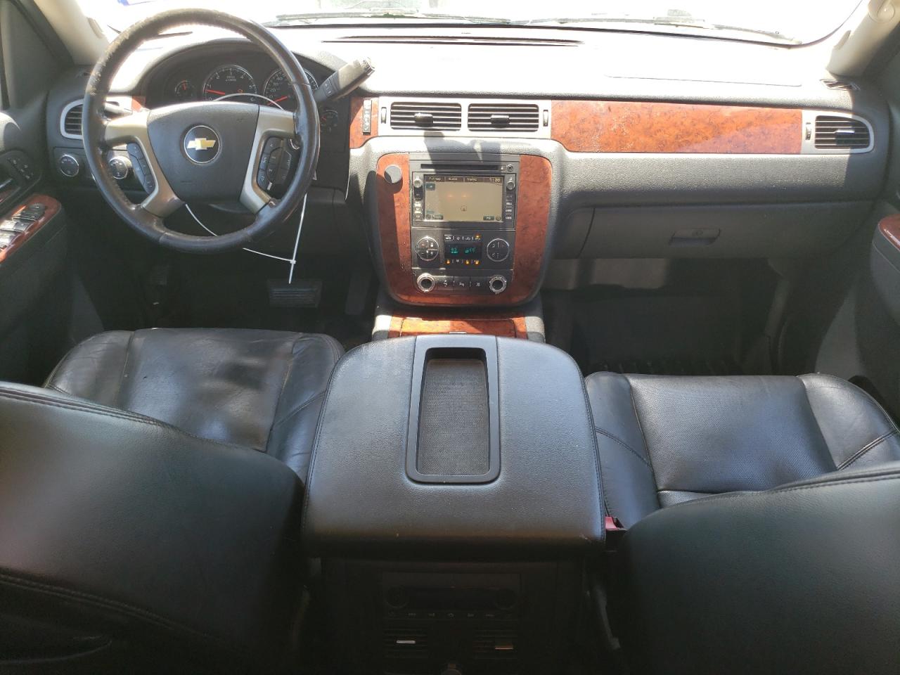 2011 Chevrolet Avalanche Ltz VIN: 3GNTKGE35BG228553 Lot: 56722035