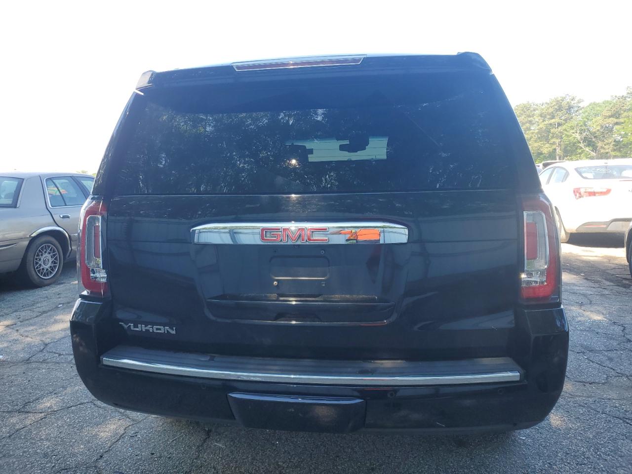 2015 GMC Yukon Denali VIN: 1GKS2CKJ4FR666748 Lot: 55650745