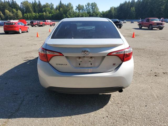  TOYOTA COROLLA 2016 Srebrny
