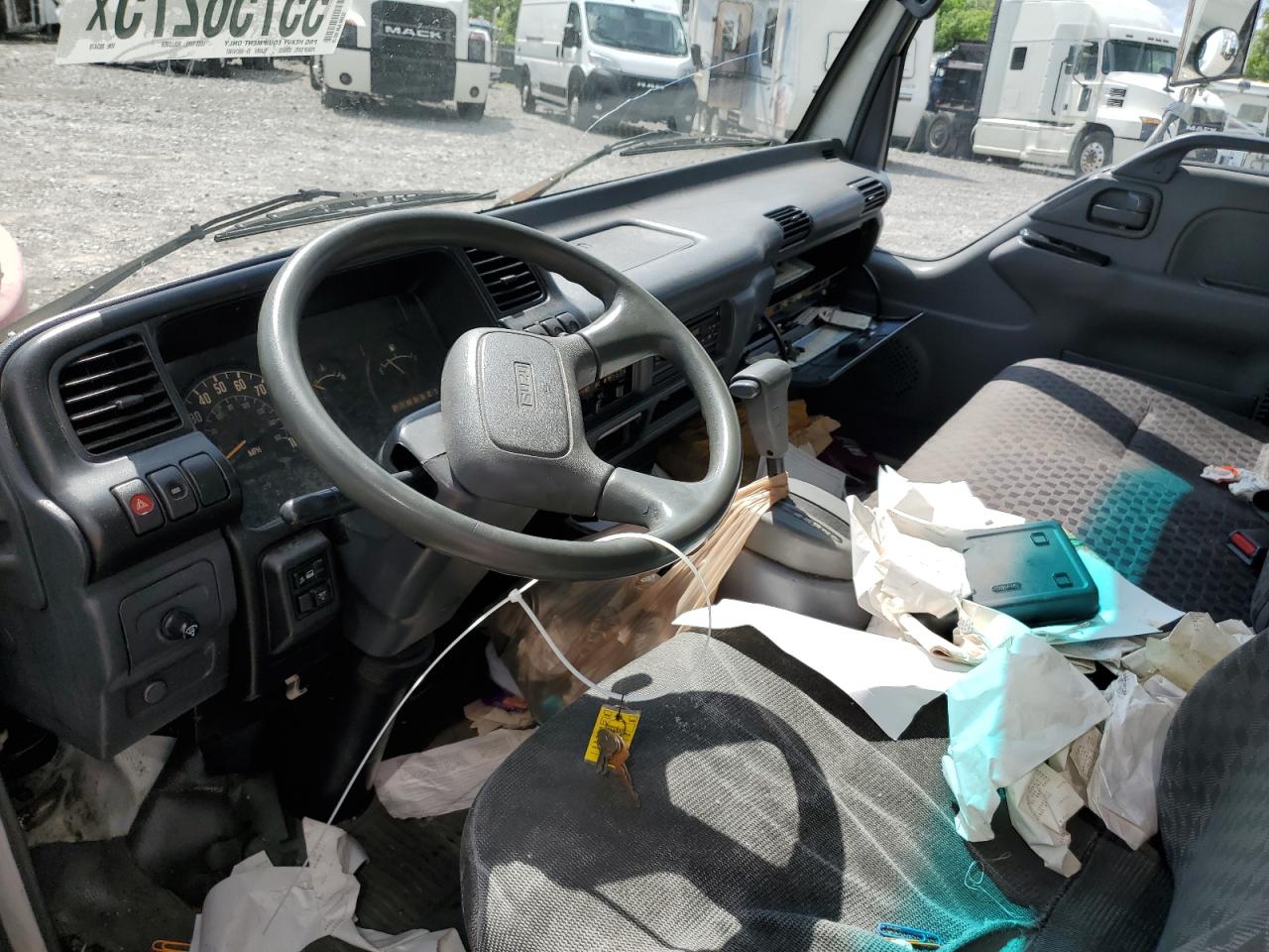 2007 Isuzu Npr VIN: 4KLC4B1U37J803470 Lot: 55756275