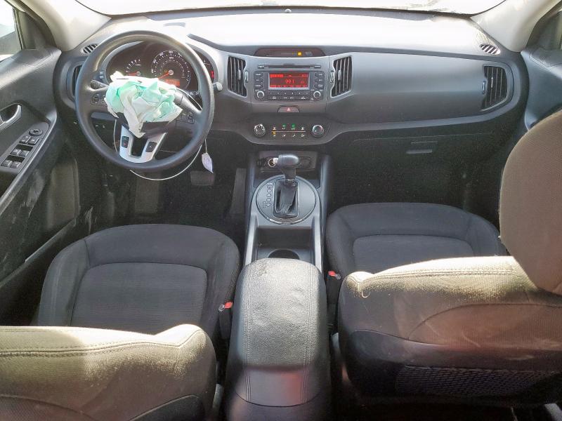 Паркетники KIA SPORTAGE 2012 Белы