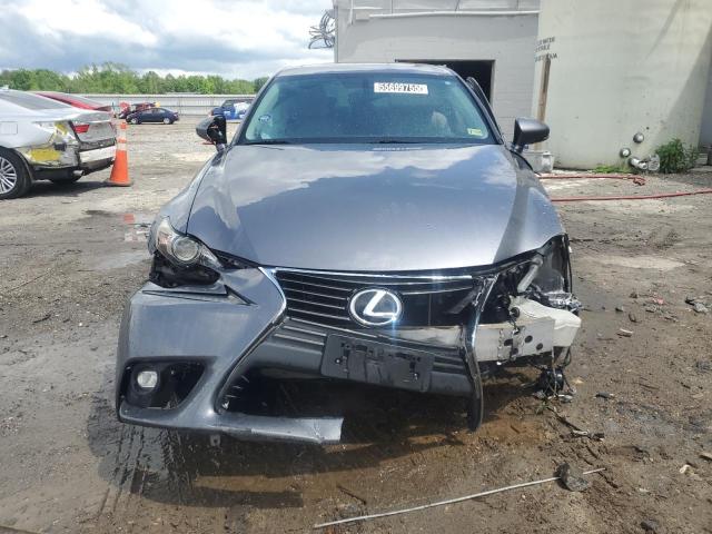 Седани LEXUS IS 2015 Сріблястий