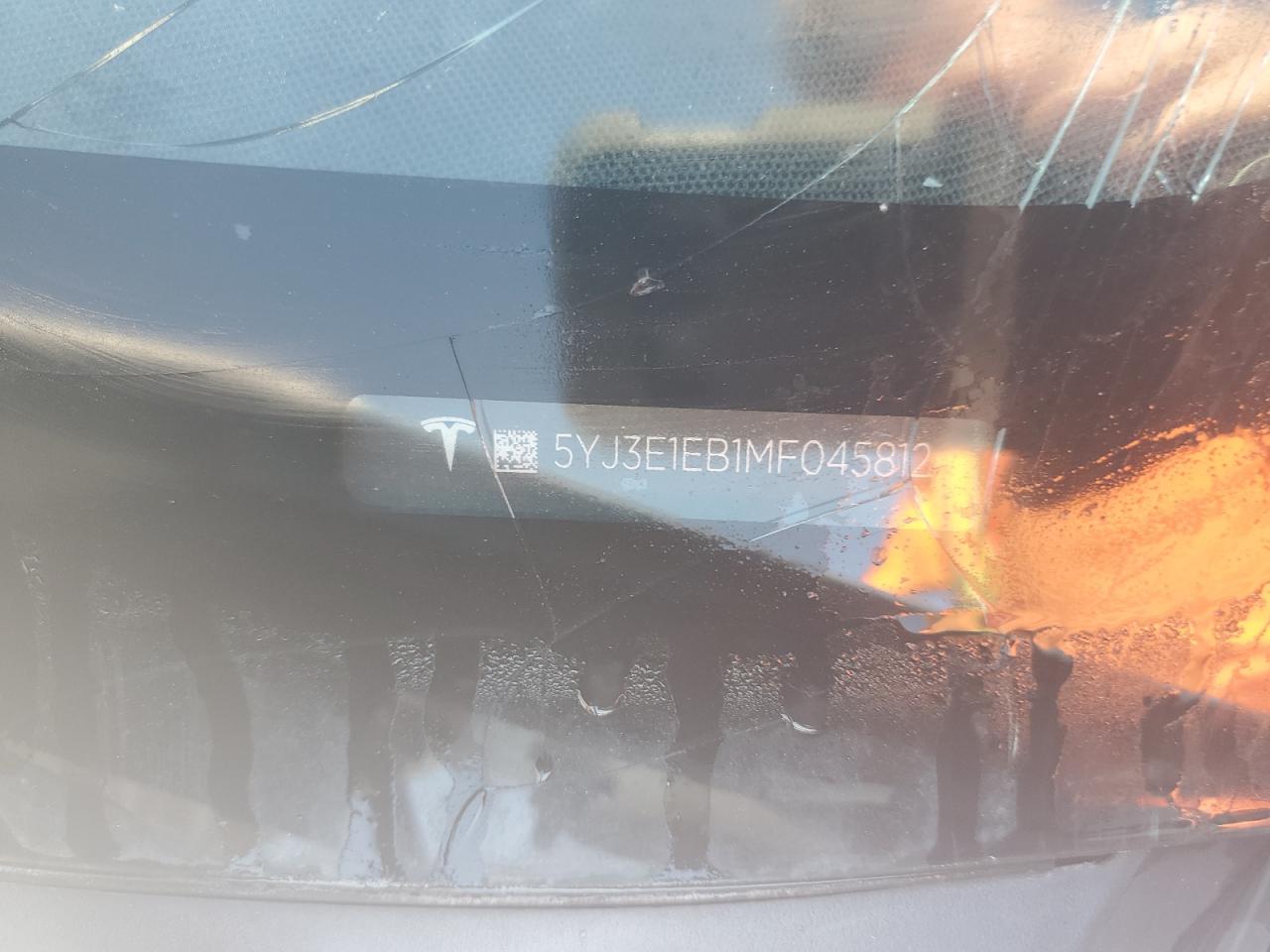 2021 Tesla Model 3 VIN: 5YJ3E1EB1MF045812 Lot: 56688475