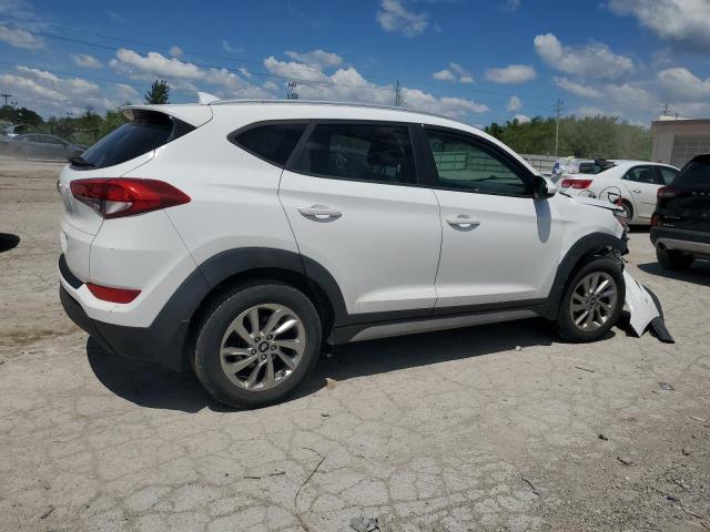  HYUNDAI TUCSON 2018 Белы
