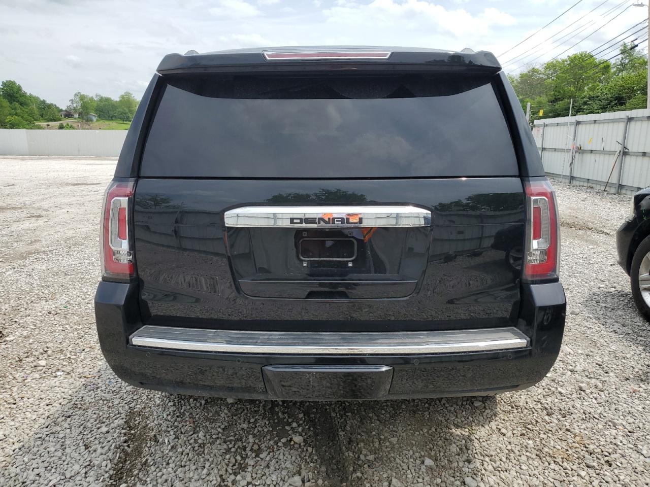 2016 GMC Yukon Denali VIN: 1GKS2CKJ5GR410040 Lot: 57282085