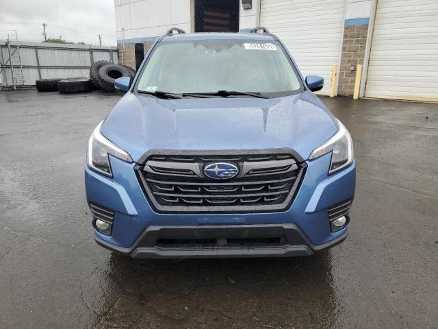  SUBARU FORESTER 2022 Granatowy
