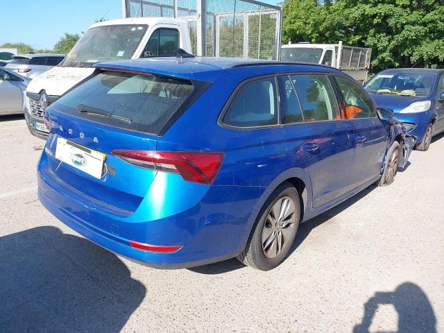 2021 SKODA OCTAVIA SE