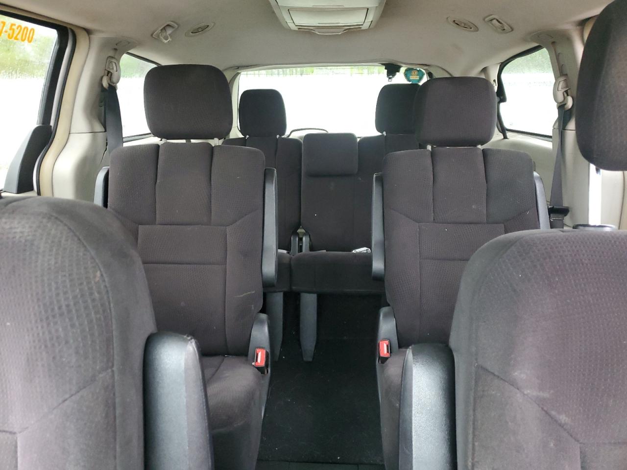 2011 Dodge Grand Caravan Crew VIN: 2D4RN5DG6BR743738 Lot: 57943875