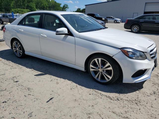  MERCEDES-BENZ E-CLASS 2016 Белый