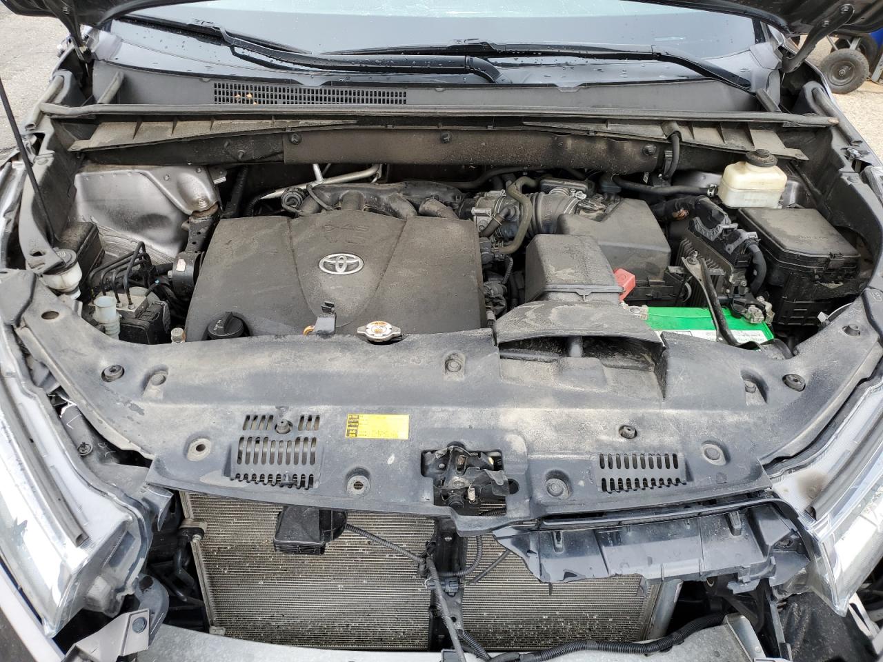 5TDDZRFH2JS837176 TOYOTA HIGHLANDER 2018