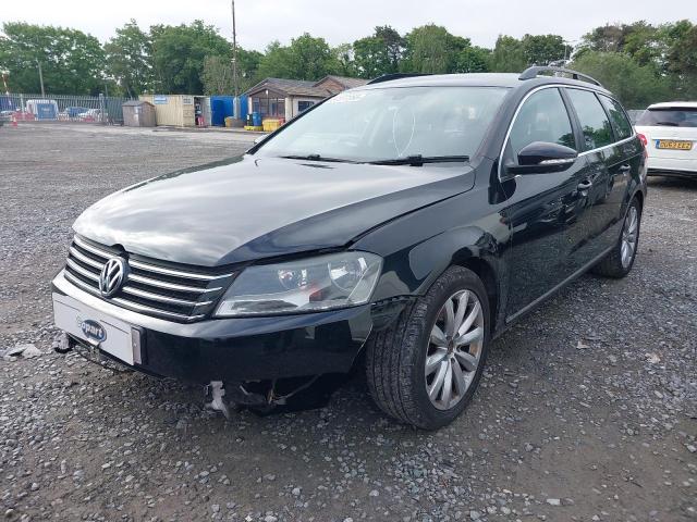 VOLKSWAGEN PASSAT HIG 2013