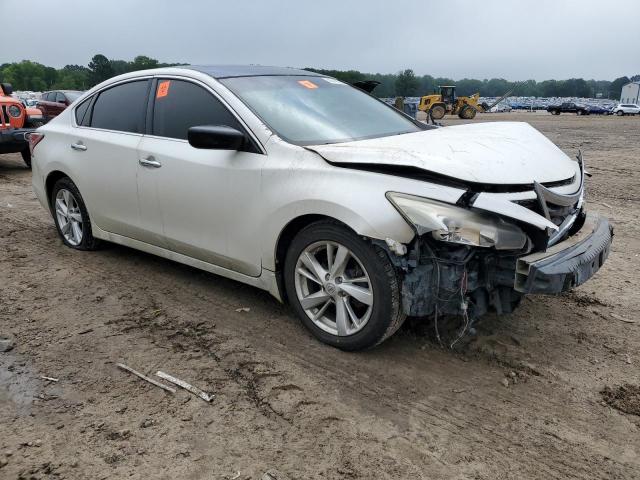 Sedans NISSAN ALTIMA 2015 Biały