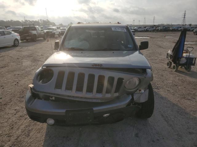  JEEP PATRIOT 2017 Серебристый