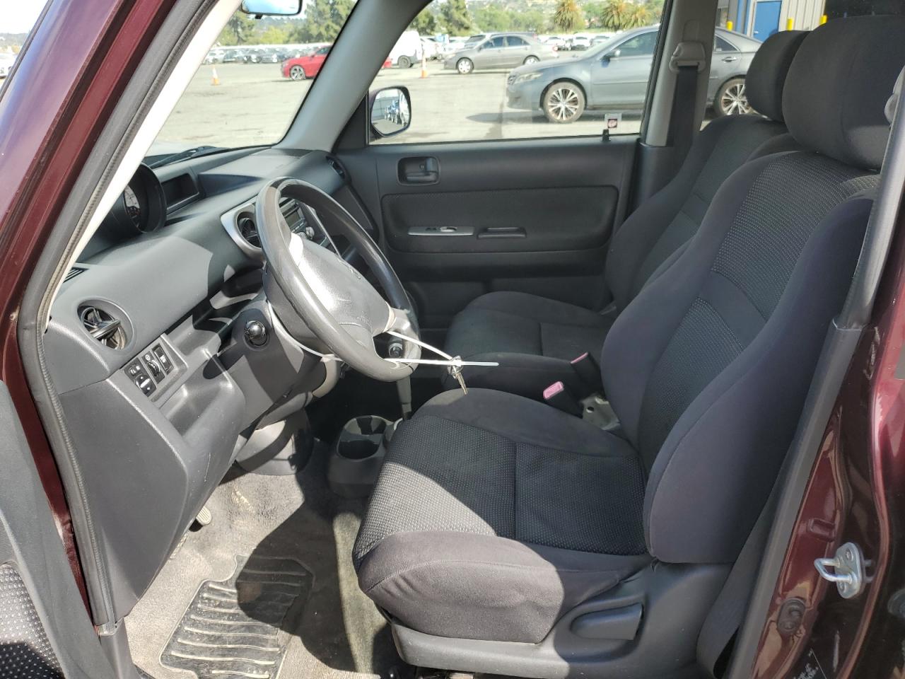 2006 Toyota Scion Xb VIN: JTLKT324764043371 Lot: 56904635