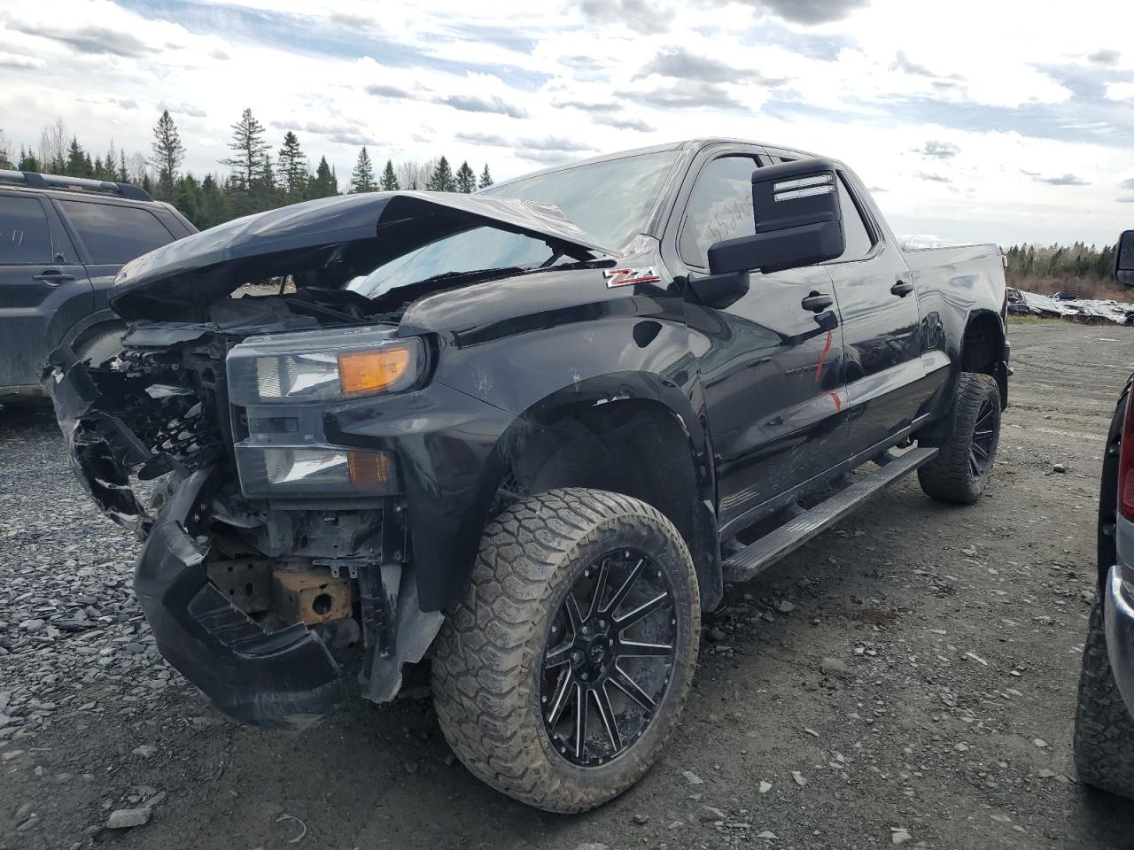 2020 Chevrolet Silverado K1500 Trail Boss Custom للبيع في Montreal-est، QC - Front End