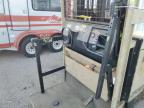 2005 Crown Order Picker na sprzedaż w Fort Wayne, IN - Front End