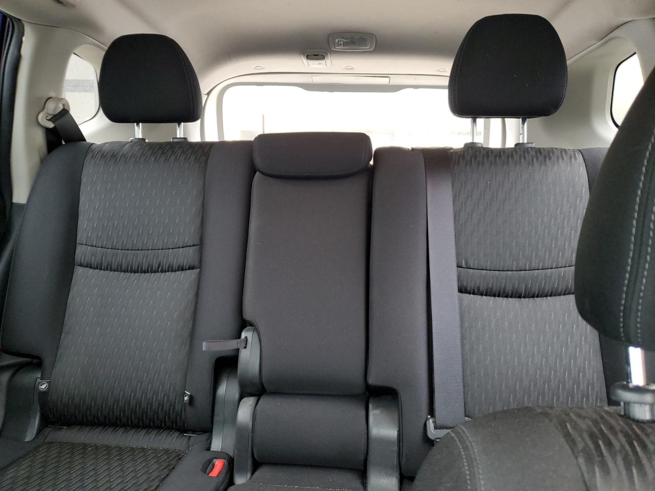 2020 Nissan Rogue S VIN: JN8AT2MT4LW038090 Lot: 56514615
