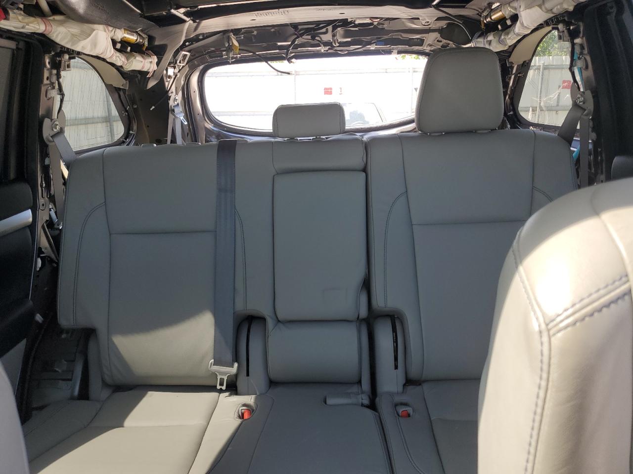 2018 Toyota Highlander Se VIN: 5TDJZRFH2JS560404 Lot: 56550405