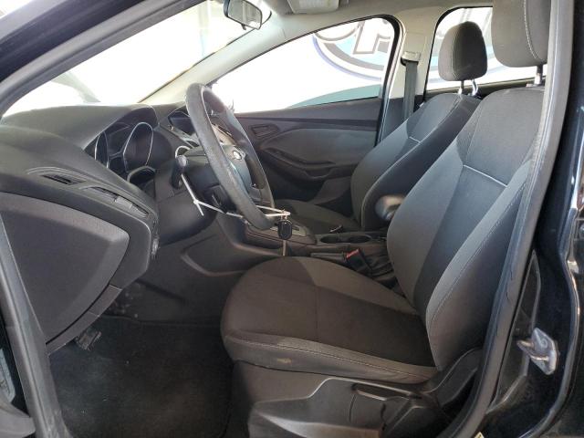 Sedans FORD FOCUS 2012 Czarny