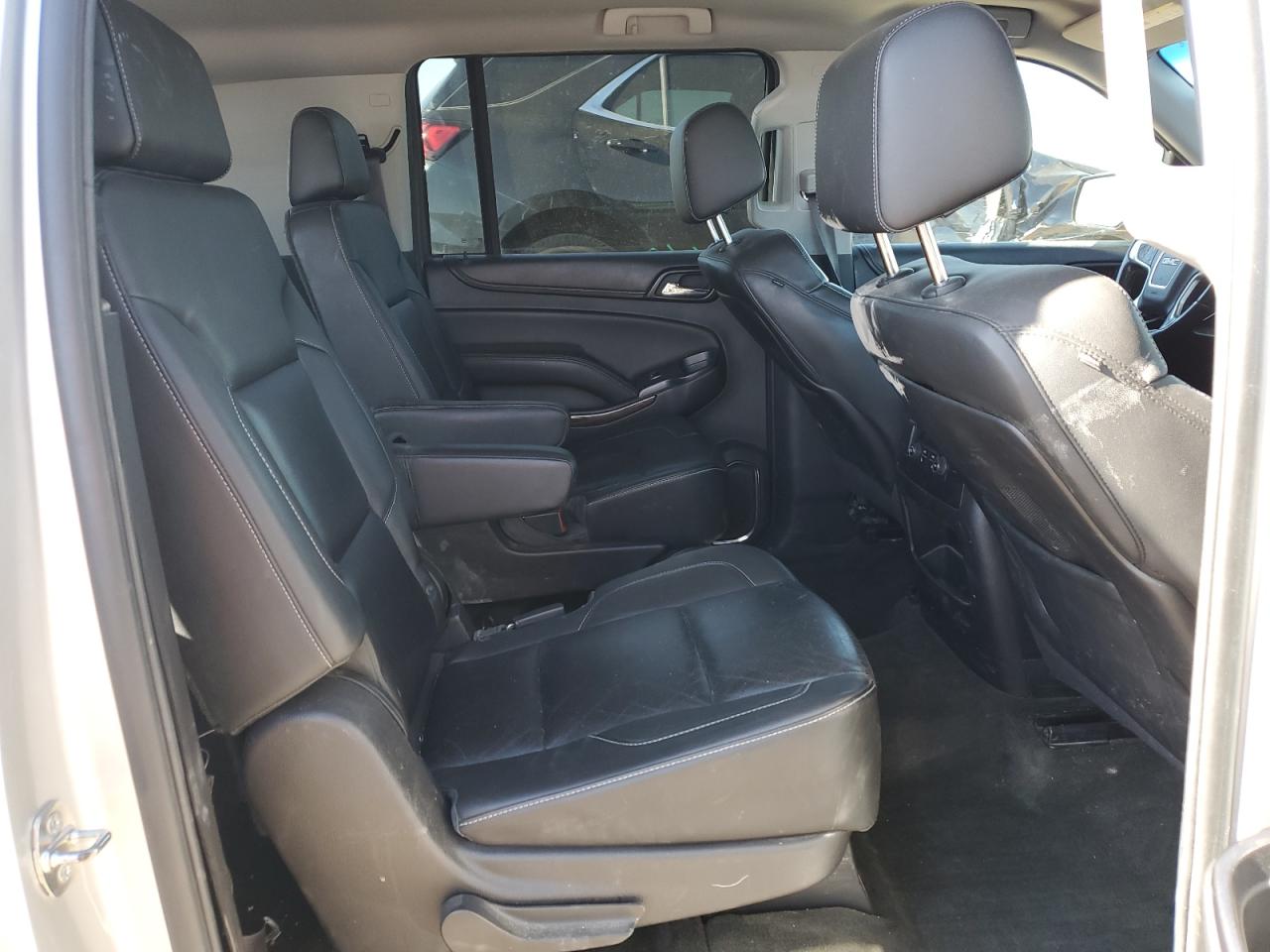 2015 GMC Yukon Xl K1500 Slt VIN: 1GKS2HKC9FR224711 Lot: 57056365