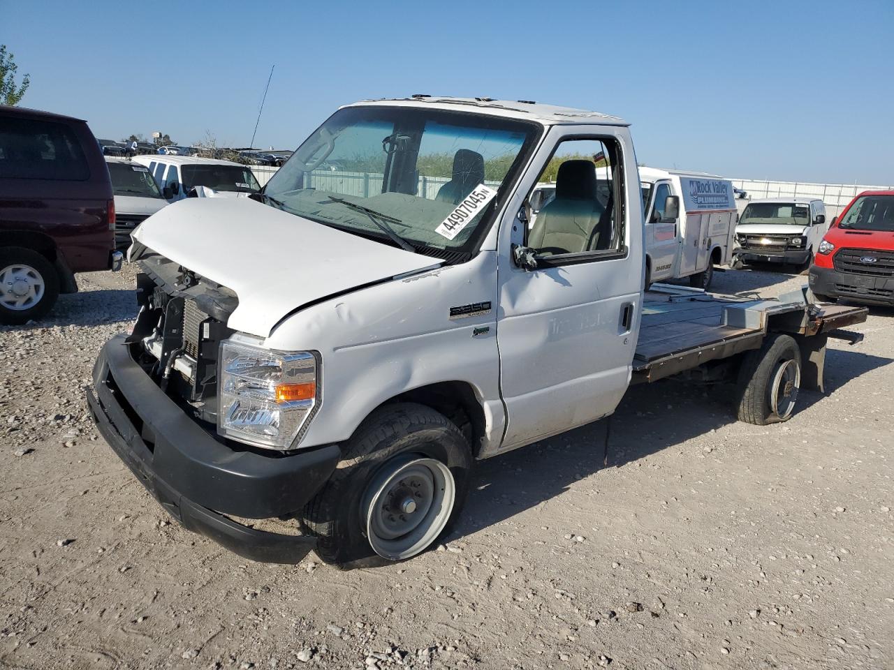 2018 Ford Econoline - Image 2