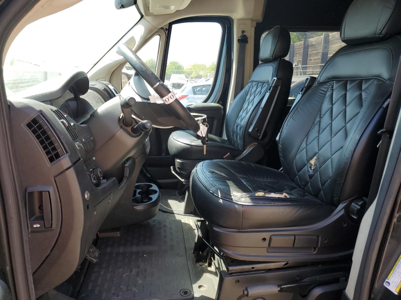 2019 Ram Promaster 2500 2500 High VIN: 3C6TRVPG1KE545614 Lot: 56520805