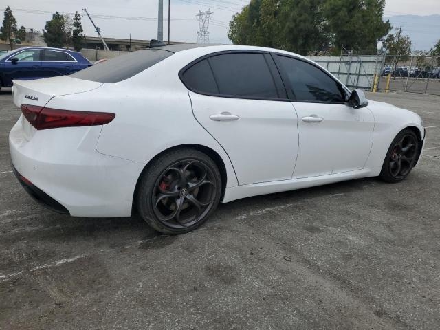  ALFA ROMEO GIULIA 2019 Белый