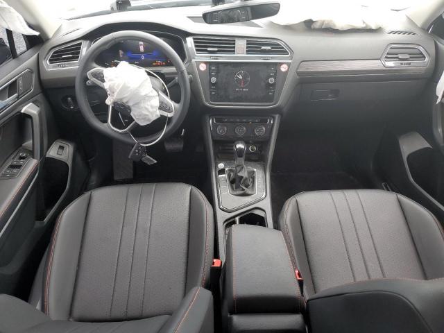  VOLKSWAGEN TIGUAN 2024 Чорний
