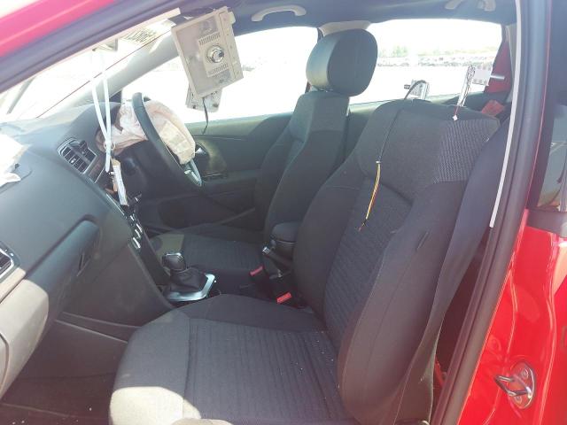 2013 VOLKSWAGEN POLO