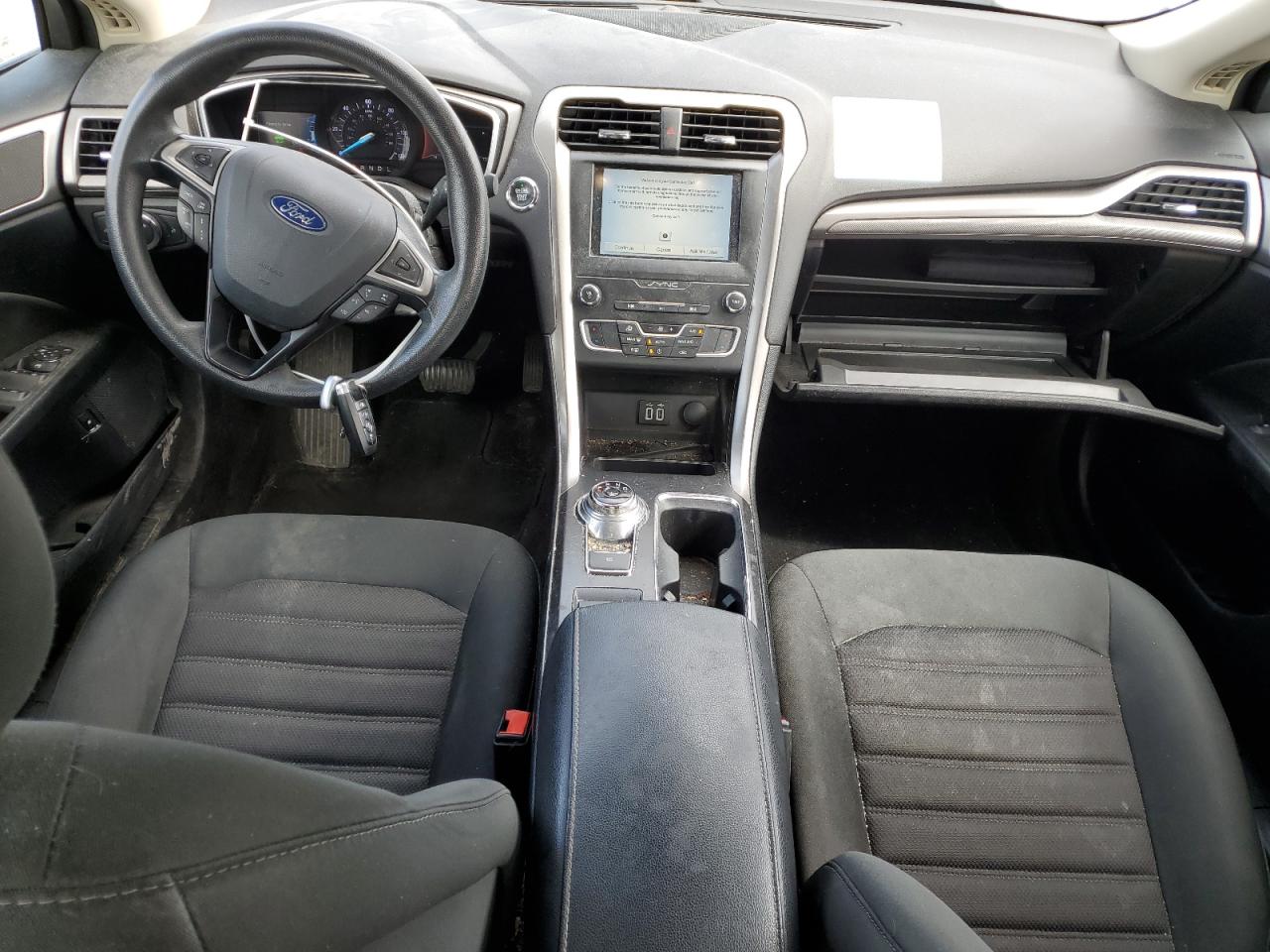 2019 Ford Fusion Se VIN: 3FA6P0LU8KR124837 Lot: 54030055