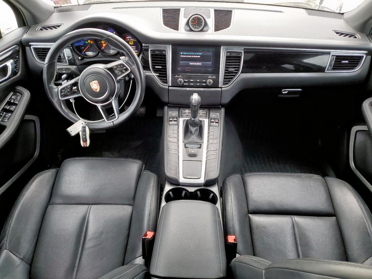 2018 Porsche Macan VIN: WP1AA2A54JLB10197 Lot: 55328915
