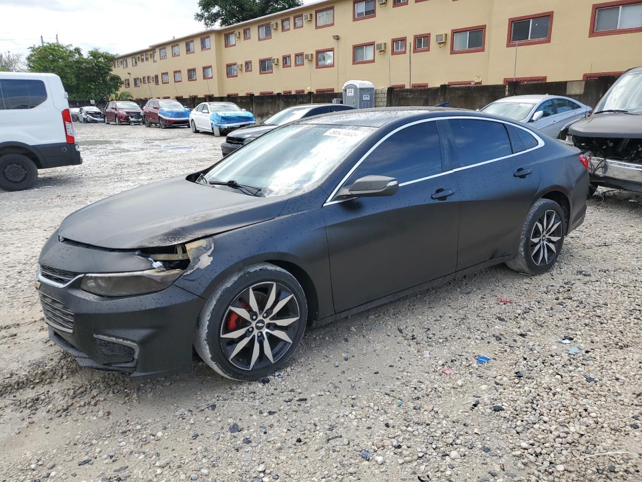 2017 Chevrolet Malibu Lt for Sale in Opa Locka, FL - Front End
