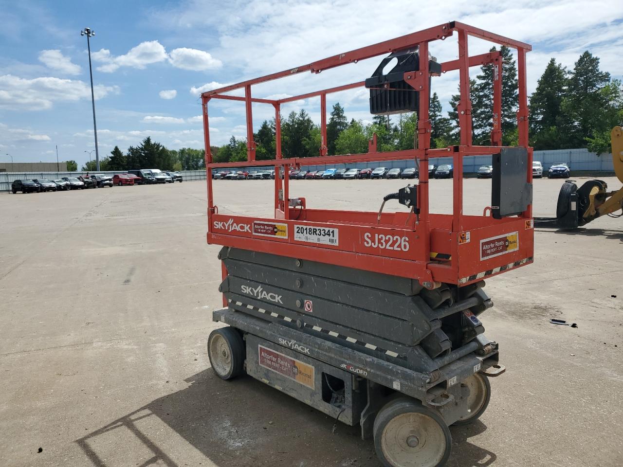 2020 Skyjack Sj-3226 Scissor Lift for Sale in Eldridge, IA - Mechanical