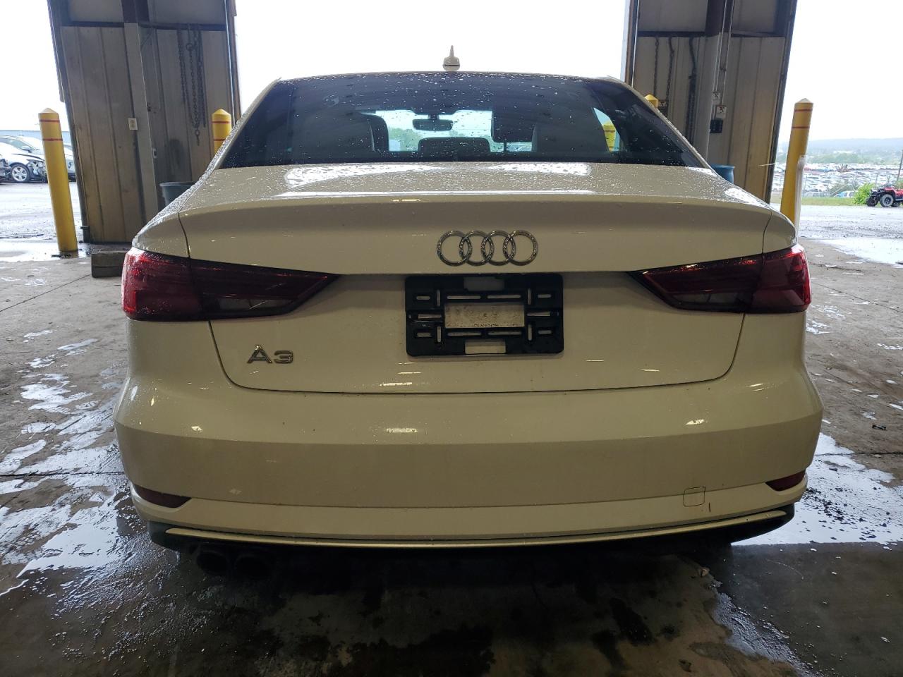 2017 Audi A3 Premium VIN: WAUAUGFFXH1056382 Lot: 56946195