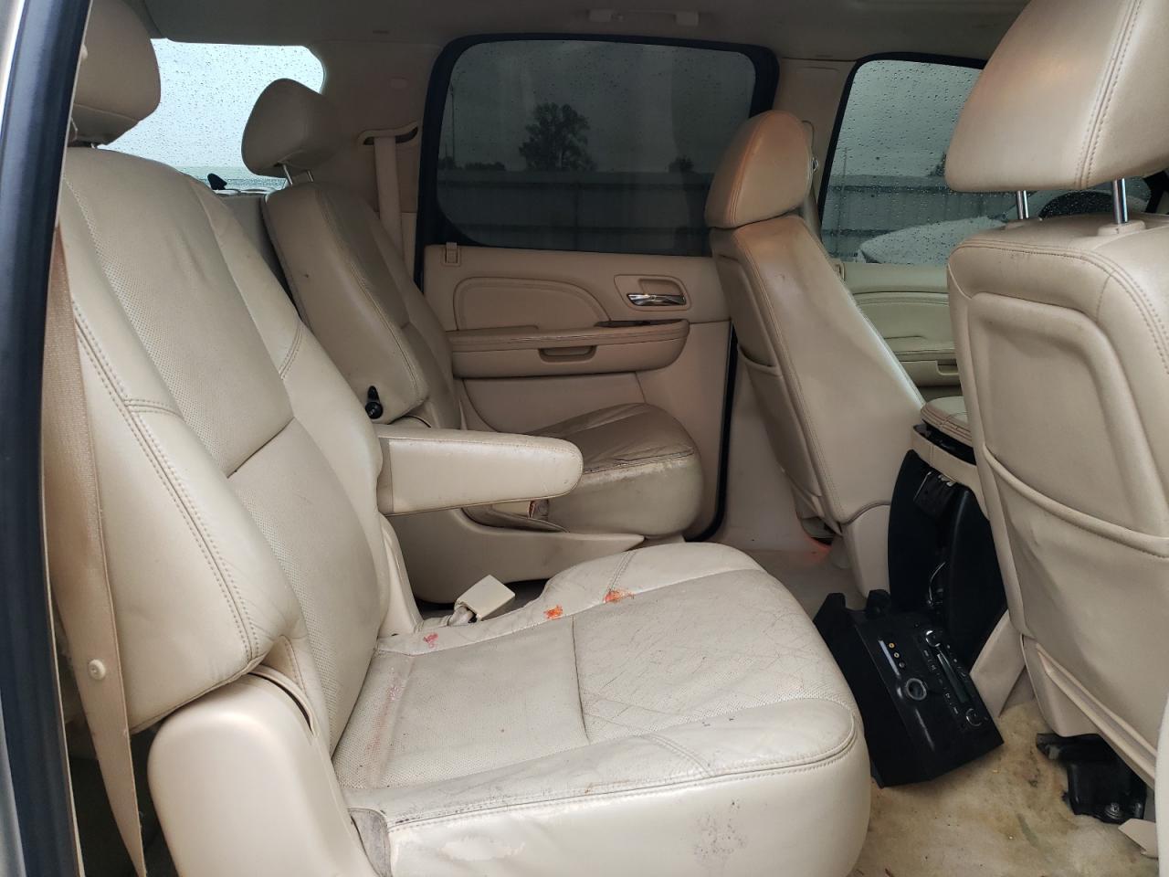2008 Cadillac Escalade Esv VIN: 1GYFK66878R242676 Lot: 56391825