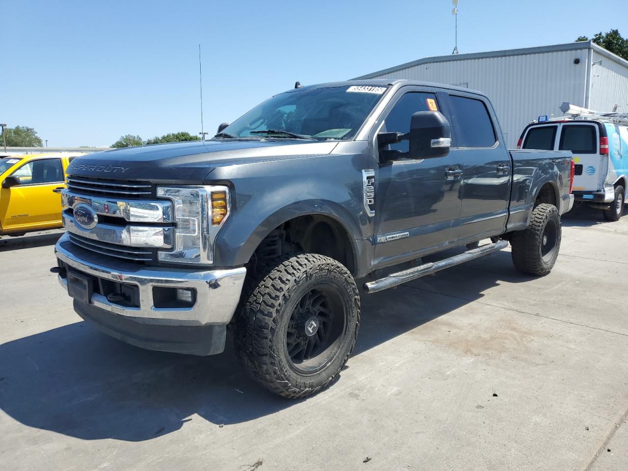 Sacramento, CA에서 판매 중인 2019 Ford F250 Super Duty - Rear End