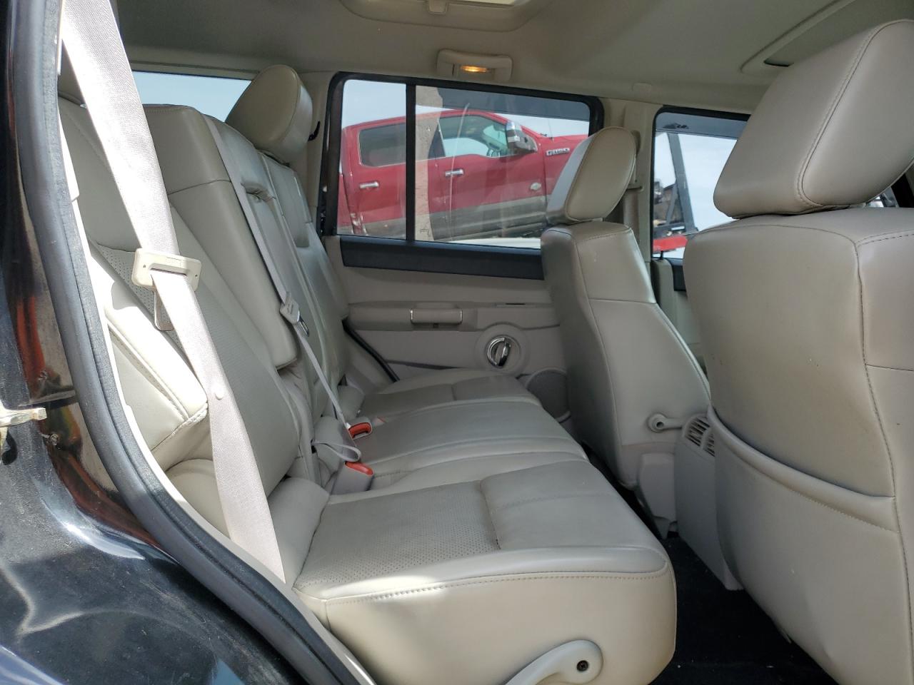 2007 Jeep Commander Limited VIN: 1J8HG58P67C663698 Lot: 56854655