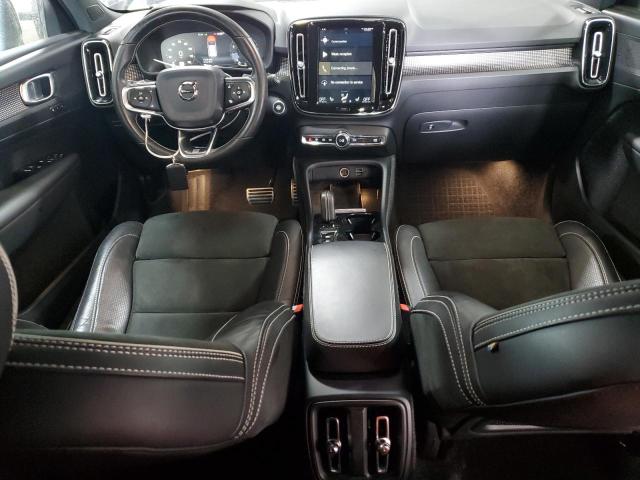  VOLVO XC40 2020 Черный