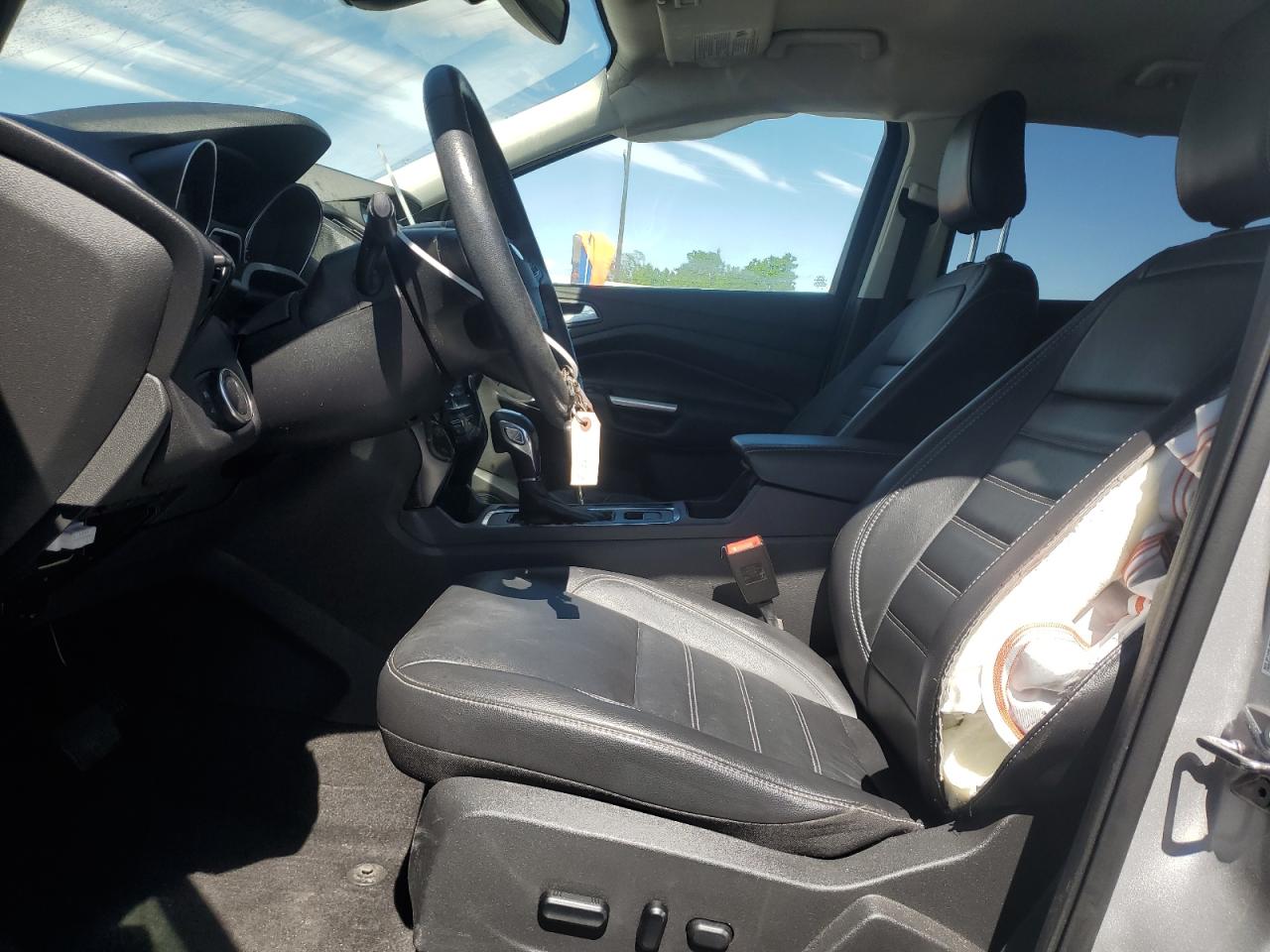 1FMCU9J90KUB85595 FORD ESCAPE 2019