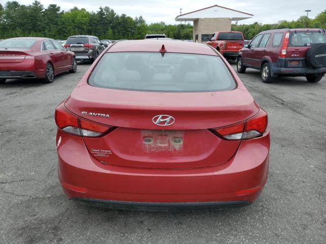  HYUNDAI ELANTRA 2015 Красный