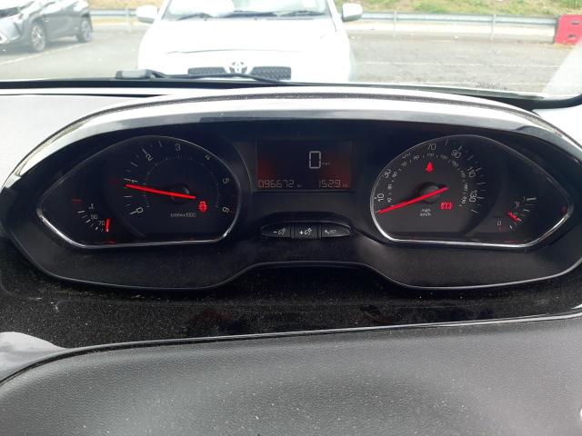 2014 PEUGEOT 208 STYLE
