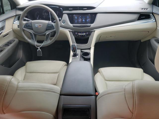  CADILLAC XT5 2018 Szary