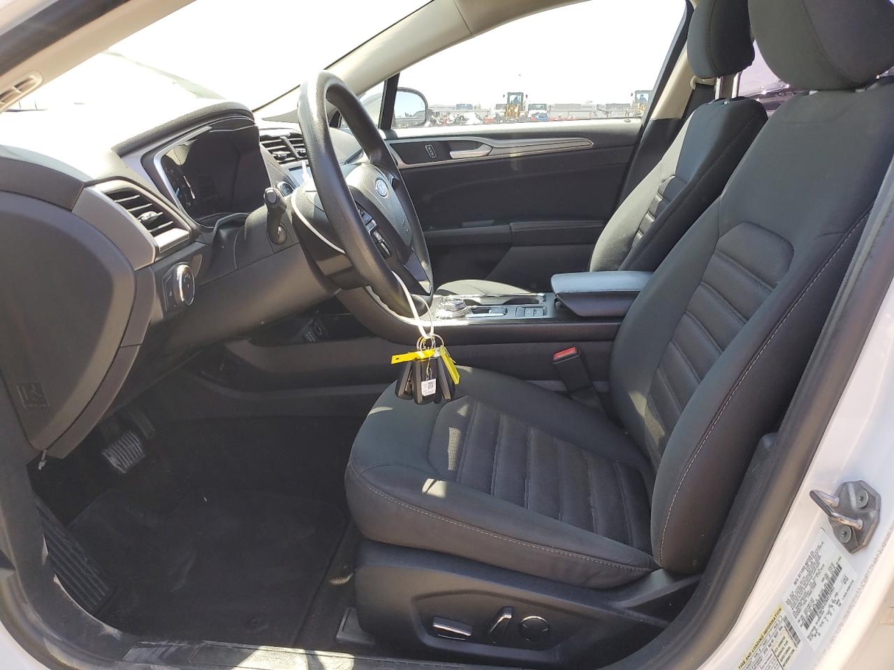 2019 Ford Fusion Se VIN: 3FA6P0LU2KR124901 Lot: 56830315