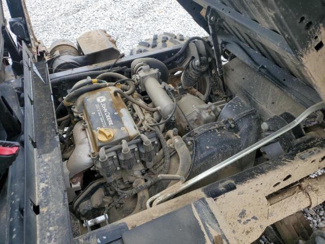 2021 JOHN DEERE XUV835M