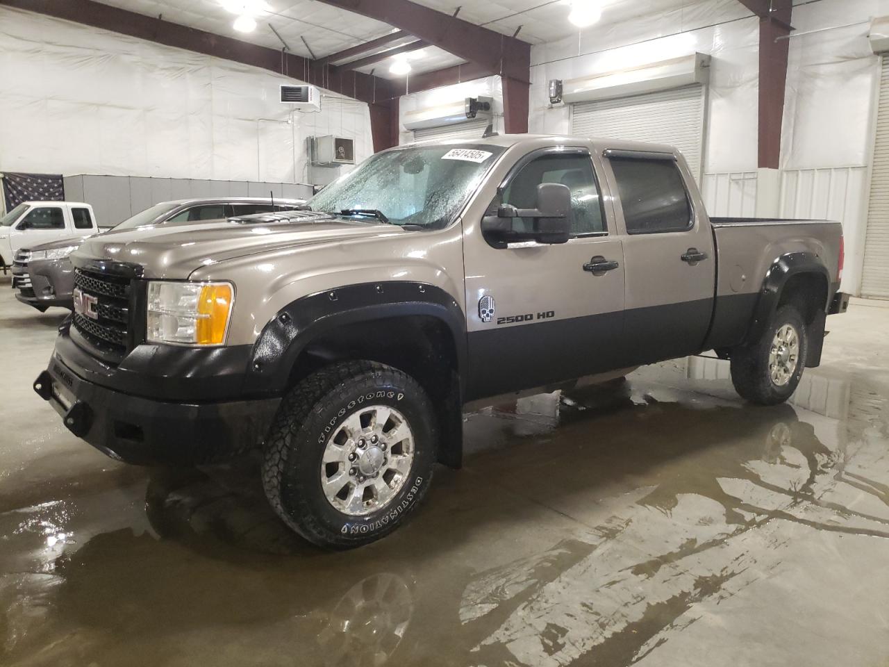 Avon, MN에서 판매 중인 2012 Gmc Sierra K2500 Slt - Front End
